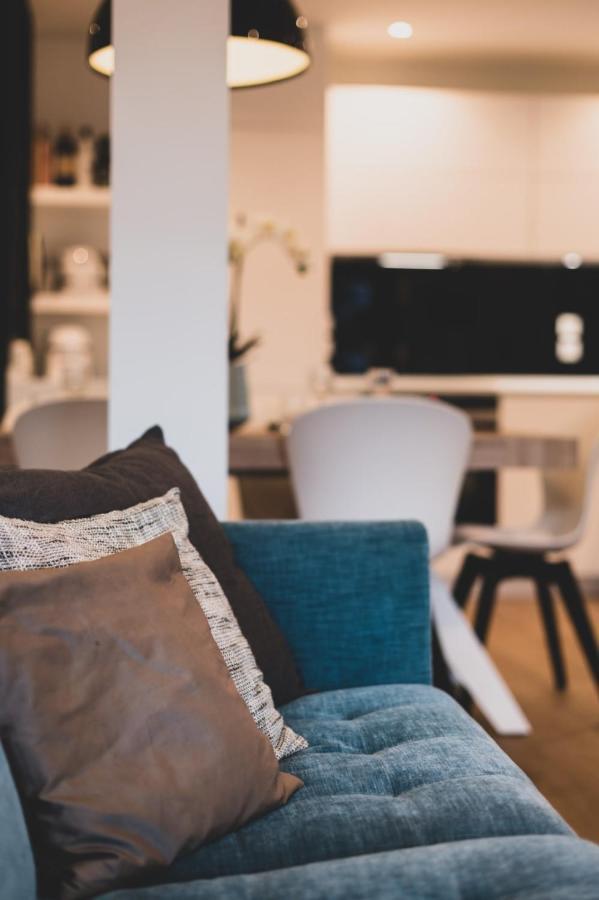 Les Sorbiers - Apartment 2 Bedrooms Top Floor - Parking & Terrace Annecy Eksteriør bilde