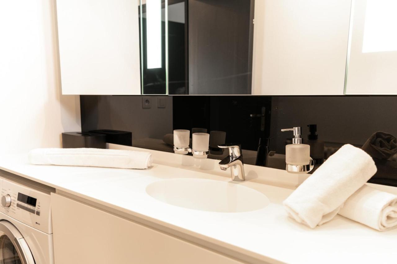 Les Sorbiers - Apartment 2 Bedrooms Top Floor - Parking & Terrace Annecy Eksteriør bilde